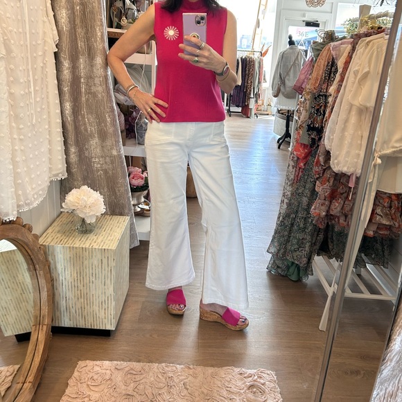 Meet your Posher, Leslie - Picture 4 of 10